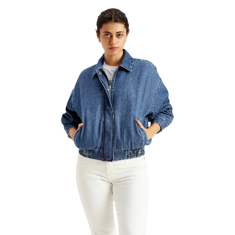 Lightweight Jackets for Easy Carry -Women's Solid Blue Spread Collar Jacket