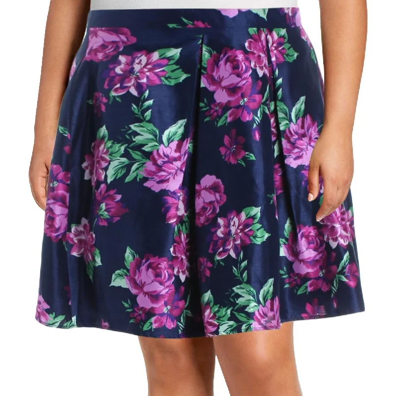 Flowy skirts for relaxed vacation wear -Sequin Hearts Womens Juniors Plus Floral Print A-Line Skirt