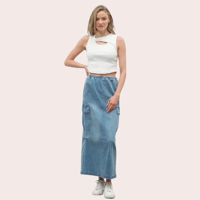 Vintage pencil skirts for nostalgic chic -Denim Cargo Maxi Skirt