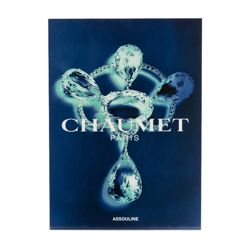 Best necklaces and pendants with adjustable chains for a customizable fit-Chaumet: Photography, Arts, Fetes Book